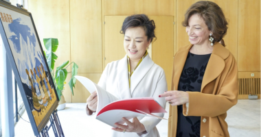 Peng Liyuan - Where is Peng Liyuan now? Net Worth and Age