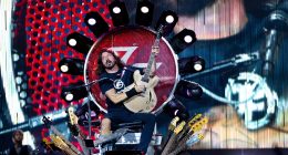 Is Dave Grohl Still Alive: Did He Pass Away? Death Cause And Personal Details Revealed