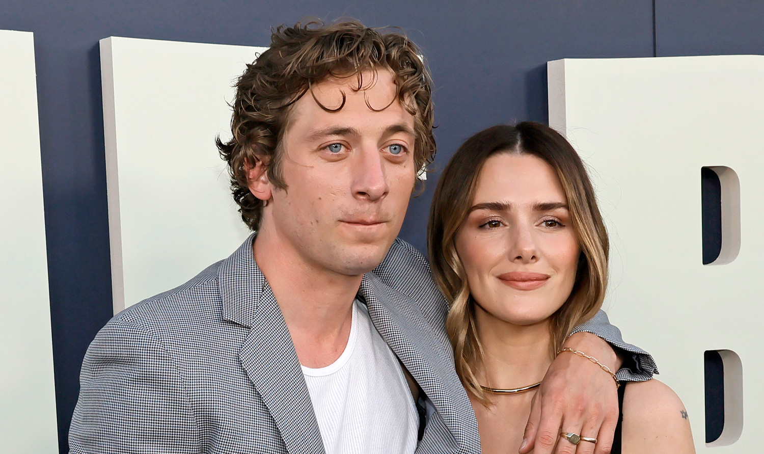 The Bear’s Jeremy Allen White Talks About Becoming a Family Man & Not ...