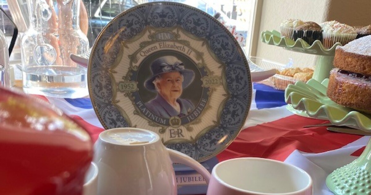 British Girls in Denver host tea in honor of Queen Elizabeth II's life ...