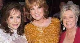 Are Patty Loveless And Loretta Lynn Sisters? Family And Net Worth