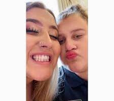 Who Is Bobbi Greaves? Leran Top Facts On Beau Greaves Sister