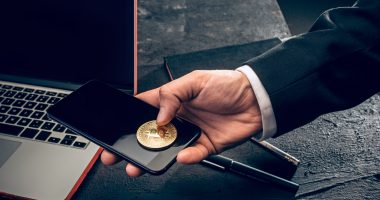 Ethereum wallet MetaMask adds instant bank-to-crypto transfers
