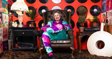 How do I stay extremely healthy and live to 100?