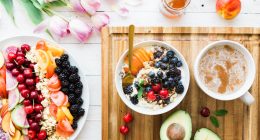 What are the best fruits for weight loss and flat belly?