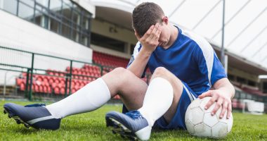 What are the symptoms of sports burnout?