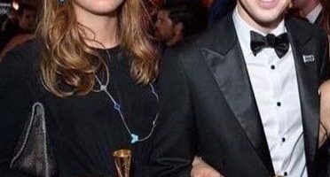 Freddie Highmore Wife: Who Is Brit Klarissa Munz? Kid Family And Net Worth