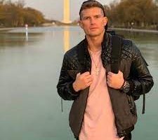 Is UFC Fighter Stephen Thompson Married? Wife, Family & Net Worth