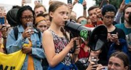 Is Swedish Activist Religion Greta Thunberg Christian Or Jewish? Family Ethnicity