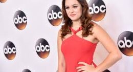 Is Hayley Orrantia Pregnant Or Weight Gain?