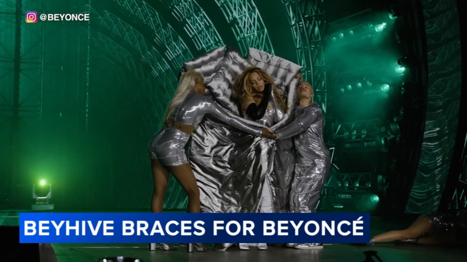 Beyonce Chicago concert Beyhive fans to descend on Soldier Field for