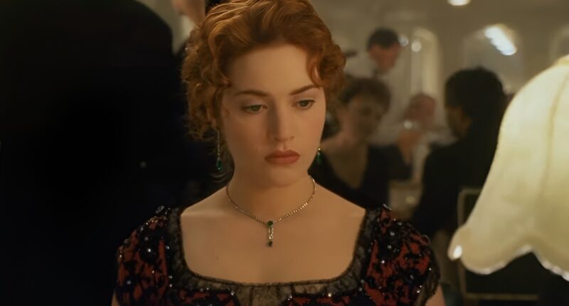 How Old Was Rose In Titanic? Why The Character And Actors' Ages Are ...