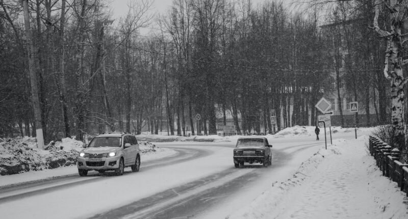 Safety Tips: How to Stay Safe When Driving During Bad Weather