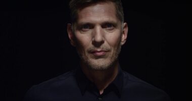 What Ziek (Illness) Does Photographer Erwin Olaf Have? Fezondheid Before Death