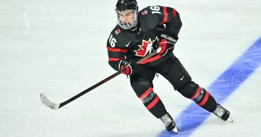 Connor Bedard Parents And Siblings: Where Are They From? Age And Wikipedia