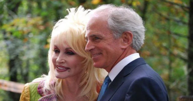 Carl Dean Dolly Parton's Beloved Husband Passes Away at Eighty-Two