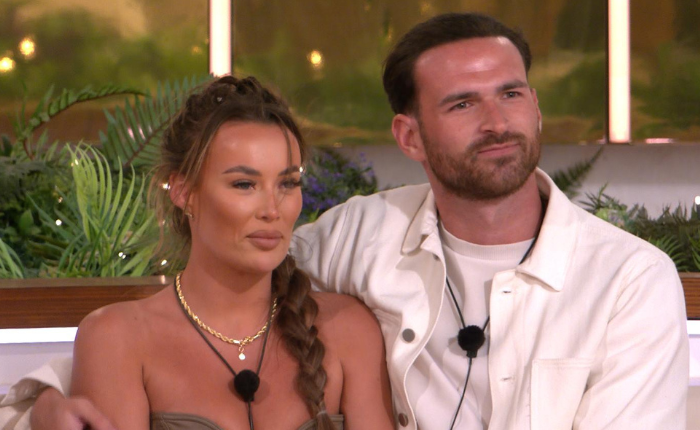Love Island’s Harriett and Ronnie Prepare to Move In Together