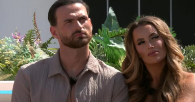 Did Love Island Ronnie and Harriett Separate or they are still together