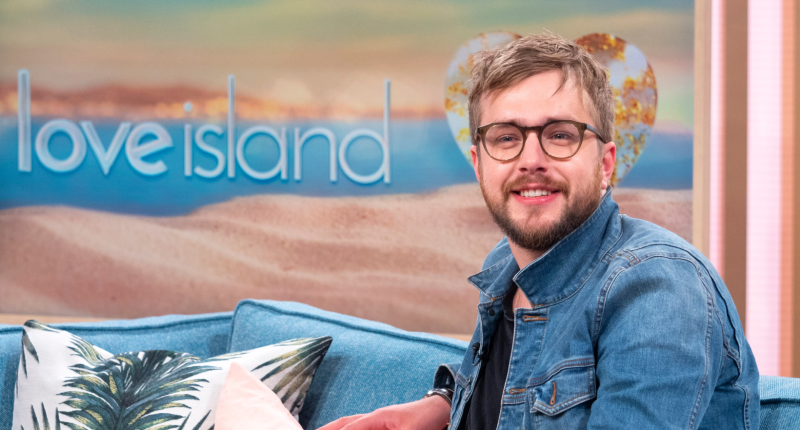 Iain Stirling Responds as Iconic Love Island Feature Vanishes