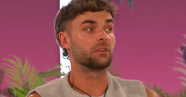 Love Island Contestant Harry Breaks Down In Tears In Emotional First Look: What Happened?
