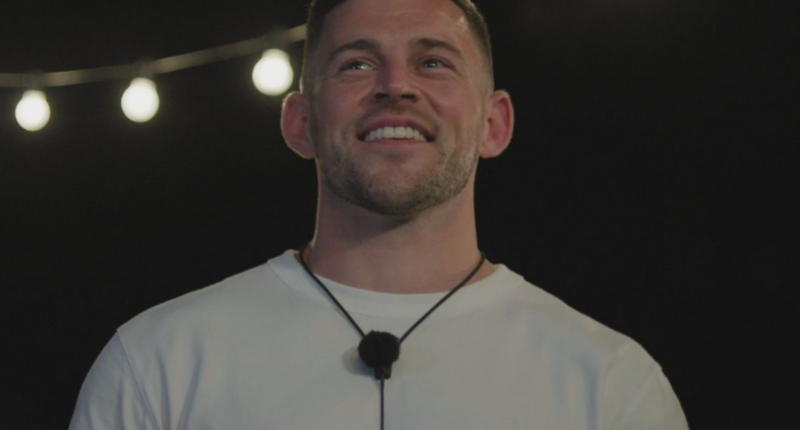 Giorgio, Love Island Erkeklerinin Kadınlara Saygısızlık Ettiğini Söyledi