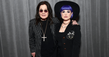 Kelly Osbourne Mourns Ozzy’s Death in Heartbreaking Post