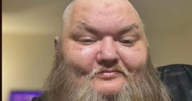 KingBeardX TikToker John Crawley Net Worth